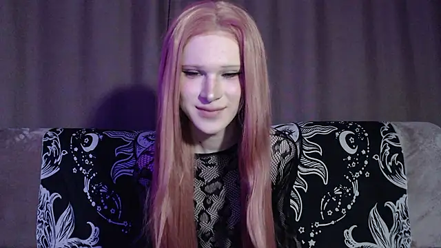 Snapshot of Sexpired_Princess chatting on February 21, 2026, 4:25 am Sexpired Princess online show from February 21, 2026, 4:25 am