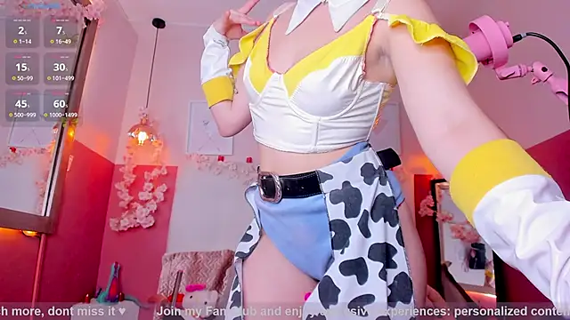 Tiny  Emmy online show from October 19, 2025, 9:28 pm