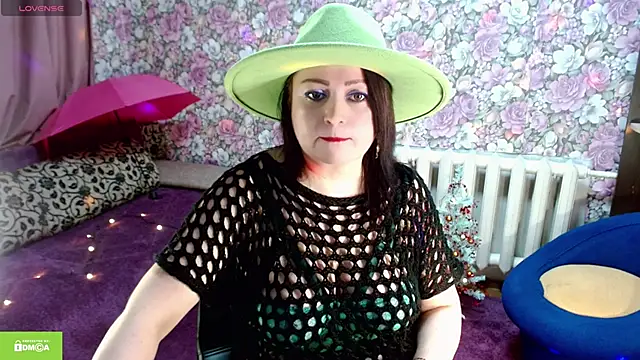 Julia-ru online show from November 24, 2025, 7:36 pm