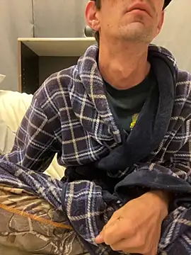 joeiandola online show from December 5, 2025, 4:05 pm