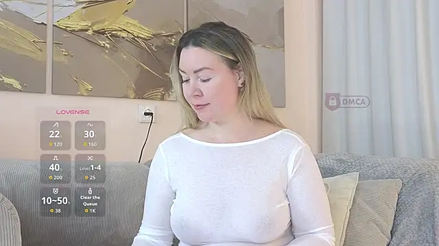 ElleCherry online show from September 14, 2025, 5:13 pm