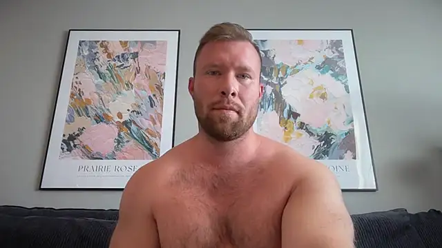 Snapshot of swekingxx chatting on July 15, 2026, 12:23 pm swekingxx online show from July 15, 2026, 12:23 pm