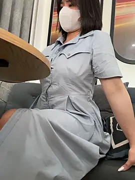 May-Squirt online show from December 18, 2025, 5:23 am