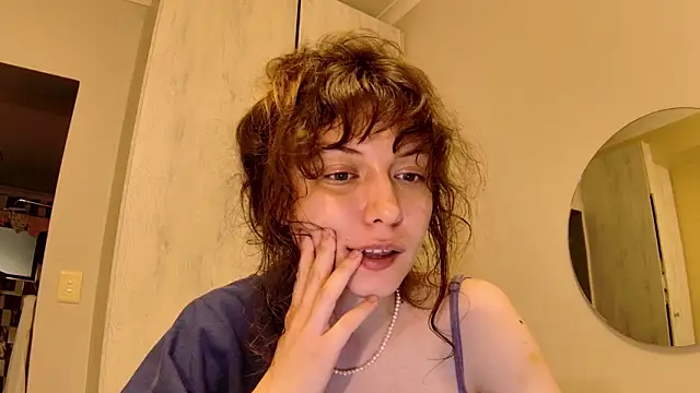 sun place online show from February 5, 2026, 9:32 pm