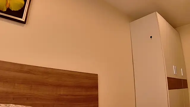 sun place online show from March 9, 2025, 1:04 am