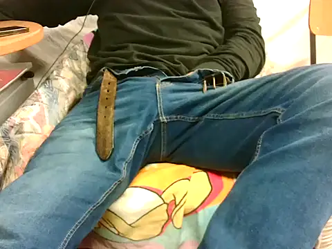 Snapshot of Giulio35_Pika chatting on October 22, 2025, 7:46 pm Giulio35 Pika online show from October 22, 2025, 7:46 pm