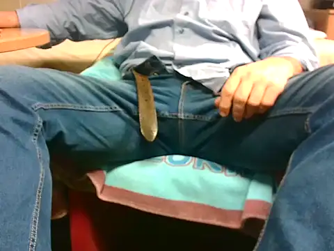 Giulio35 Pika online show from February 2, 2026, 5:01 pm