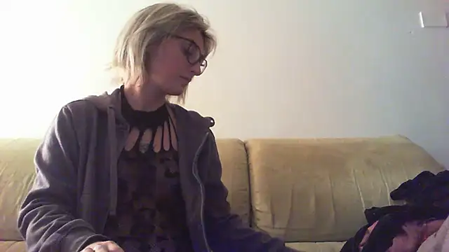 Snapshot of sexy_blondie92 chatting on January 14, 2025, 10:12 pm sexy blondie92 online show from January 14, 2025, 10:12 pm