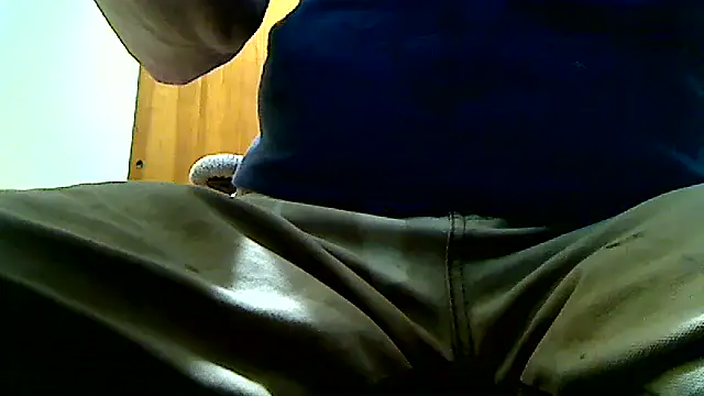 markluvskitty online show from October 24, 2025, 12:15 pm