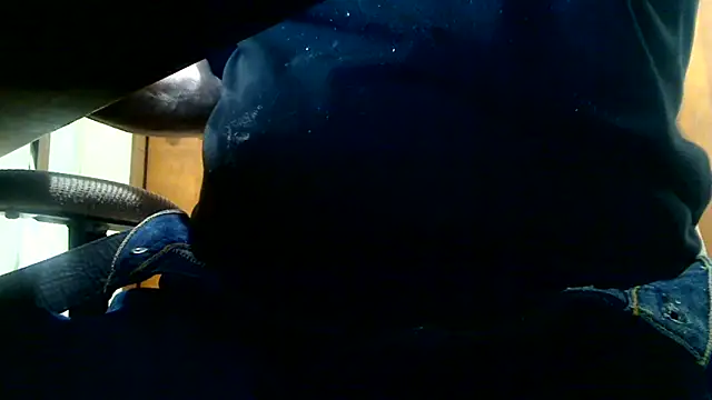 markluvskitty online show from February 5, 2026, 7:53 pm