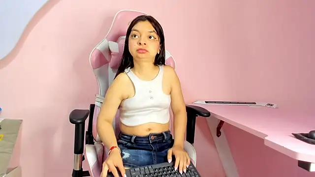 CharlotteMuller online show from February 21, 2026, 7:38 pm