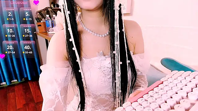 Snapshot of Lee_Mi chatting on November 7, 2025, 2:54 pm Lee Mi online show from November 7, 2025, 2:54 pm