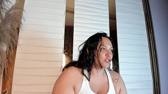 Biiancacox online show from January 14, 2026, 2:37 am