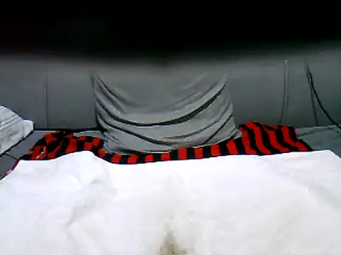 Snapshot of cutey-smile chatting on March 13, 2025, 1:43 am cutey-smile online show from March 13, 2025, 1:43 am