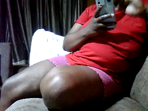 Snapshot of cutey-smile chatting on March 17, 2025, 7:15 pm cutey-smile online show from March 17, 2025, 7:15 pm