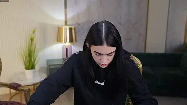 Snapshot of Tina_Breeze chatting on March 20, 2025, 7:47 am Tina Breeze online show from March 20, 2025, 7:47 am