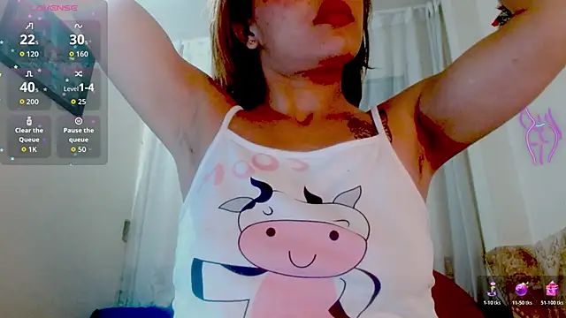 Eva Hoot online show from November 7, 2025, 3:44 am