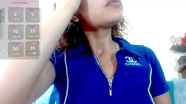 Eva Hoot online show from April 22, 2026, 1:51 pm