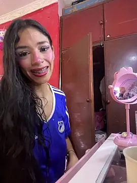  Dulcinea777 online show from June 3, 2026, 1:17 am