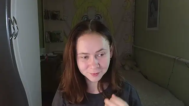 Snapshot of Riley_Roo chatting on November 2, 2025, 7:30 pm Riley Roo online show from November 2, 2025, 7:30 pm