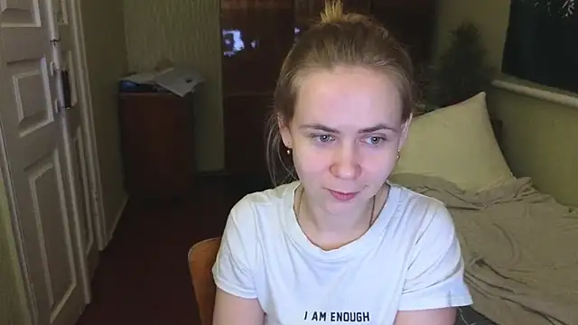 Riley Roo online show from January 10, 2025, 8:59 pm