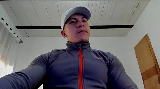 Snapshot of aquiles_51 chatting on January 14, 2025, 10:44 pm aquiles 51 online show from January 14, 2025, 10:44 pm