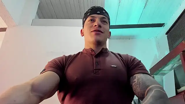 Snapshot of aquiles_51 chatting on September 19, 2025, 7:40 pm aquiles 51 online show from September 19, 2025, 7:40 pm
