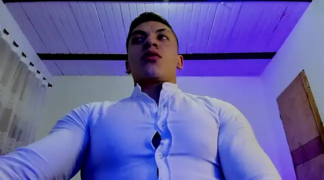 Snapshot of aquiles_51 chatting on January 31, 2025, 12:17 am aquiles 51 online show from January 31, 2025, 12:17 am