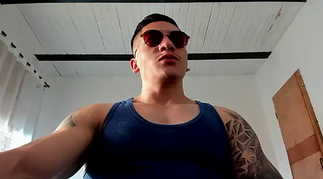 Snapshot of aquiles_51 chatting on February 20, 2025, 10:04 pm aquiles 51 online show from February 20, 2025, 10:04 pm