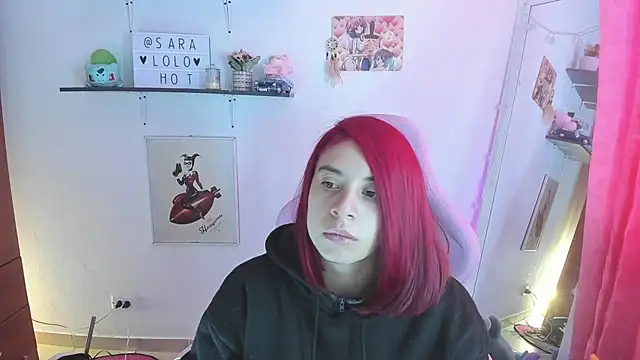 saralolo420 online show from April 15, 2026, 9:37 pm