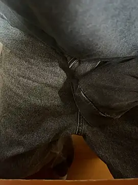 114514hlove online show from April 29, 2026, 3:00 am