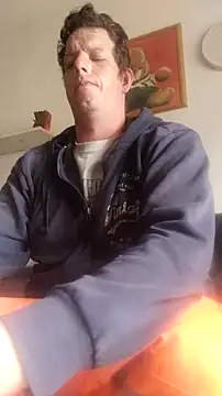 Knuffelstaaf123 online show from March 31, 2026, 11:45 am