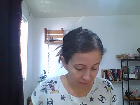 Snapshot of charlott_ponce chatting on February 9, 2026, 5:11 pm charlott ponce online show from February 9, 2026, 5:11 pm