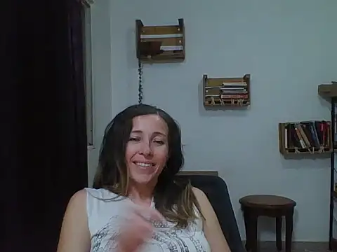 Snapshot of charlott_ponce chatting on March 10, 2026, 1:53 am charlott ponce online show from March 10, 2026, 1:53 am