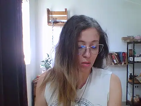 Snapshot of charlott_ponce chatting on February 12, 2026, 7:57 pm charlott ponce online show from February 12, 2026, 7:57 pm