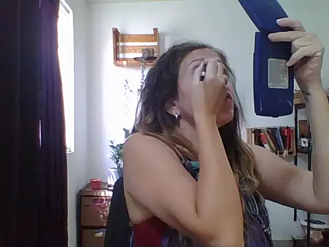 Snapshot of charlott_ponce chatting on March 28, 2026, 7:37 pm charlott ponce online show from March 28, 2026, 7:37 pm