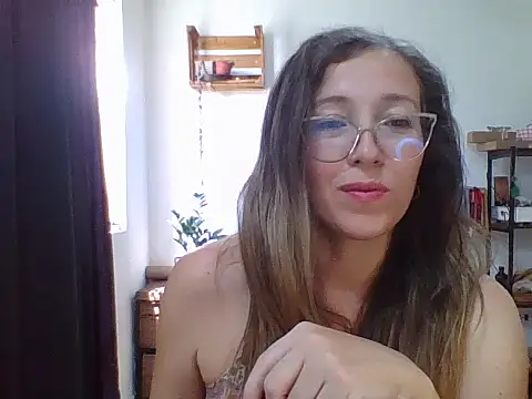 Snapshot of charlott_ponce chatting on February 16, 2026, 7:01 pm charlott ponce online show from February 16, 2026, 7:01 pm