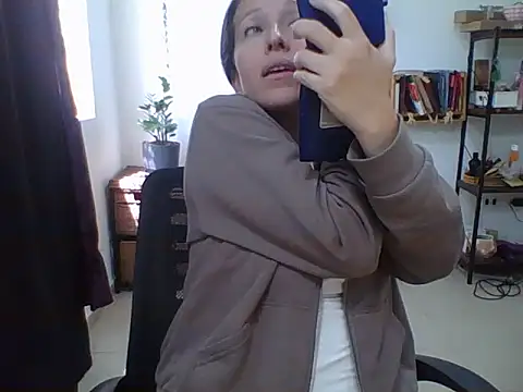 Snapshot of charlott_ponce chatting on February 8, 2026, 6:49 pm charlott ponce online show from February 8, 2026, 6:49 pm