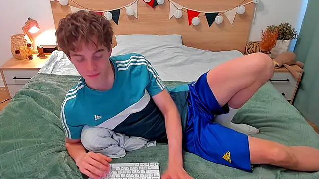 Snapshot of Fandi_777 chatting on November 11, 2025, 9:04 am Fandi 777 online show from November 11, 2025, 9:04 am