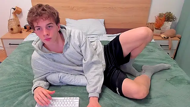 Snapshot of Fandi_777 chatting on November 29, 2025, 10:48 am Fandi 777 online show from November 29, 2025, 10:48 am