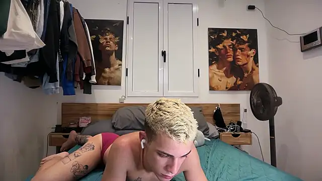 Cristian Delgado online show from April 19, 2026, 5:52 am