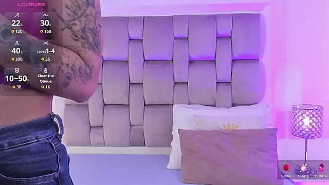 lexa 25  online show from November 12, 2025, 11:36 am