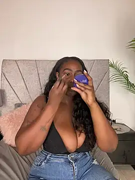 Snapshot of emilyrojas chatting on July 15, 2026, 12:34 pm emilyrojas online show from July 15, 2026, 12:34 pm