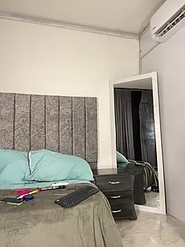 emilyrojas online show from March 3, 2026, 2:46 pm