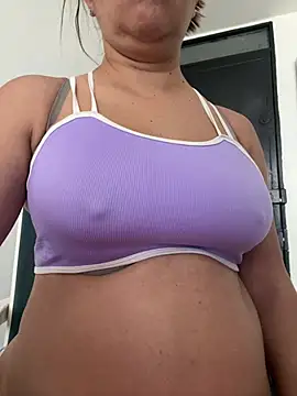 ruby santana777 online show from July 17, 2026, 2:36 pm