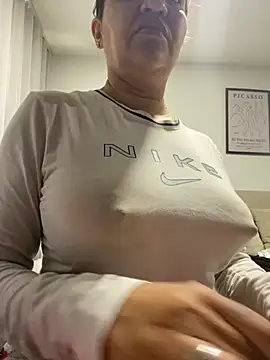 ruby santana777 online show from October 15, 2025, 11:51 am