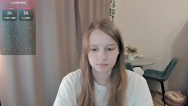 Snapshot of Alyaley chatting on July 7, 2026, 3:37 pm Alyaley online show from July 7, 2026, 3:37 pm