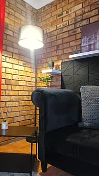 Snapshot of Astoria_Moon chatting on December 1, 2025, 7:04 pm Astoria Moon online show from December 1, 2025, 7:04 pm