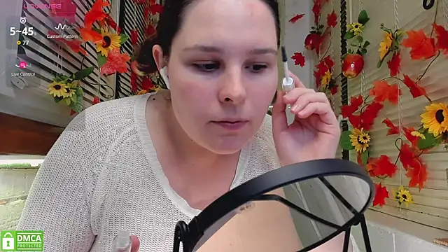 Candys booty online show from October 14, 2025, 10:53 pm