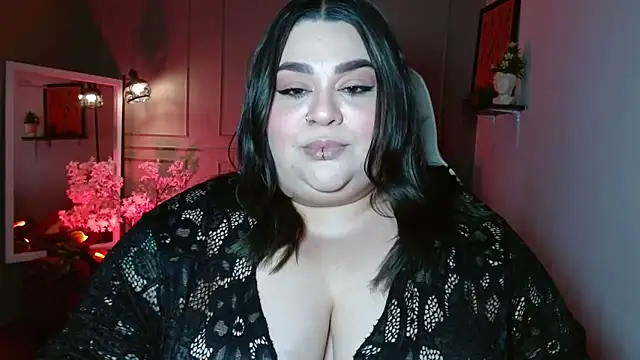 tiffany laurens online show from December 5, 2025, 5:28 am